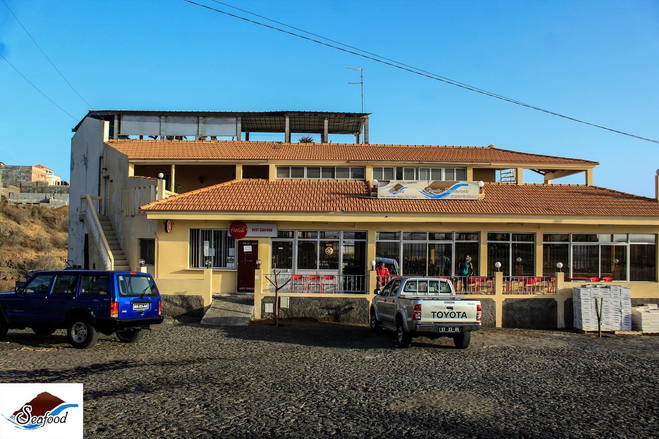 Hotel Ocean View & Restaurante Seafood São Filipe Exterior foto
